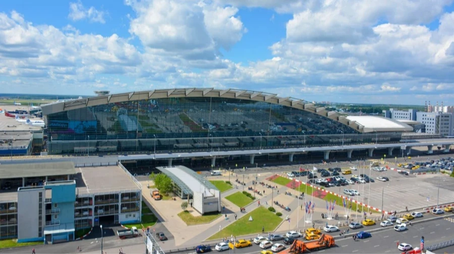 Москву та Ленінградську область атакували дрони: аеропорти зупинили польоти