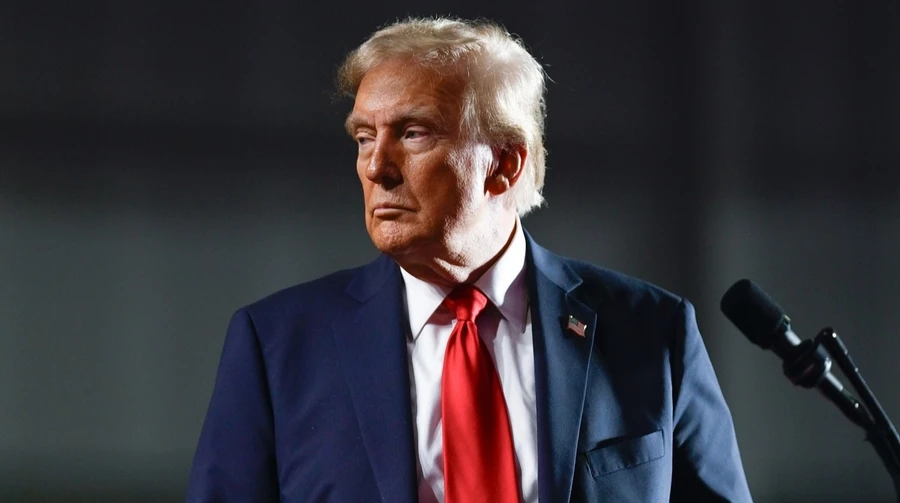 Трамп заявив, що США уразили сім іранських катерів в Ормузькій протоці