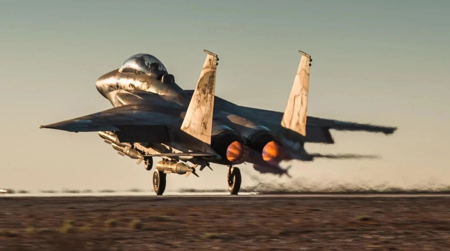 Іран міг збити американський винищувач F-15 китайською ракетою – ЗМІ