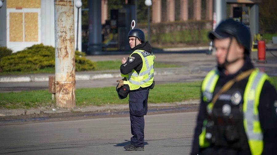 У Києві перекрили рух на кількох вулицях після атаки: громадський транспорт змінив маршрути