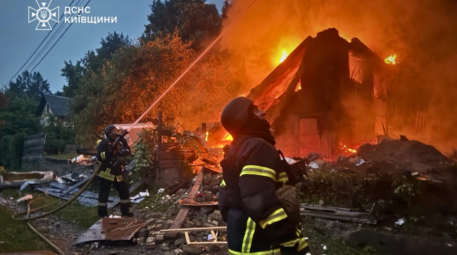 На Київщині зафіксували наслідки ворожої атаки у 5 населених пунктах, троє потерпілих