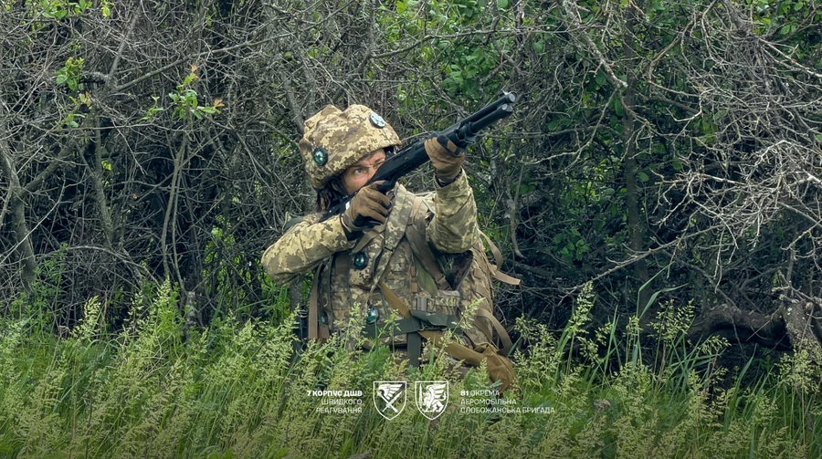 За минулу добу росіяни 25 разів штурмували на Покровському напрямку