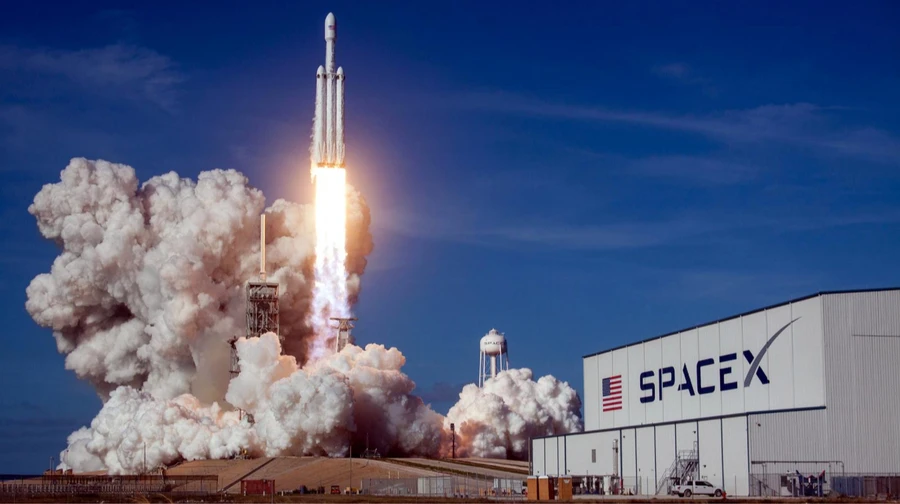 SpaceX запустила 1,5 тисячі супутників Starlink у першій половині 2026 року