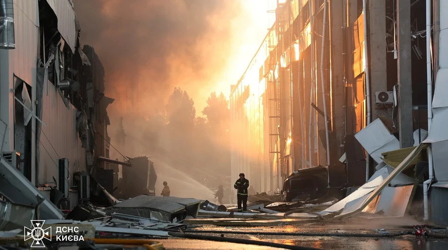 Ворожа атака балістикою на Київ: двоє загиблих, серед потерпілих – підліток